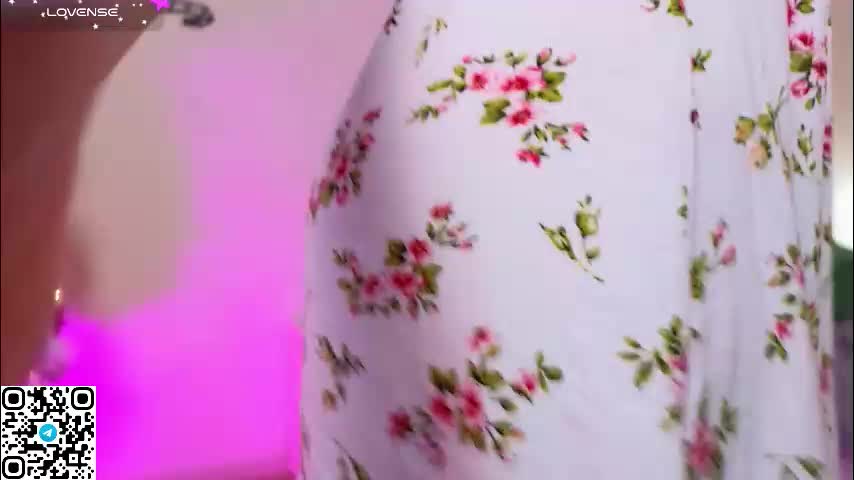 oliviabr0wn Live Sex December 14, 2025