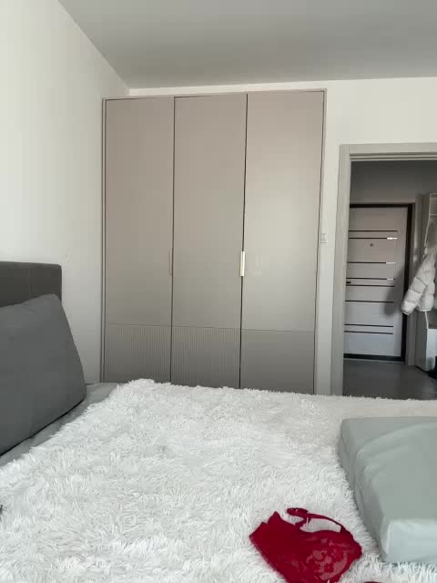 Tati16 Live Sex December 14, 2025