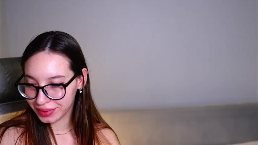 just_emmy Live Sex December 13, 2025