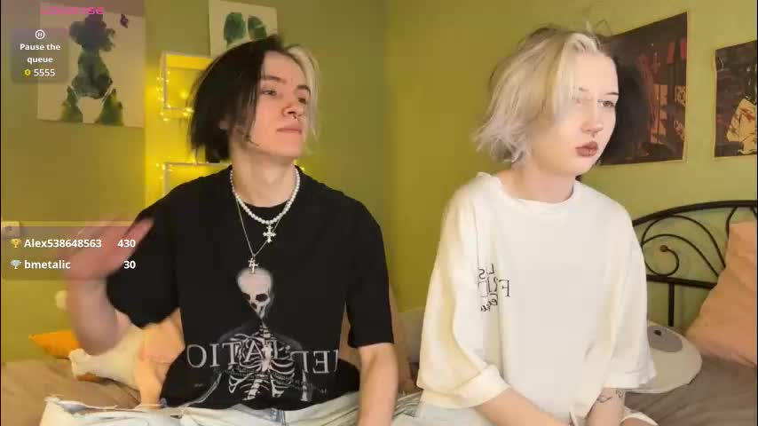 veryraretwins Live Sex December 1, 2025