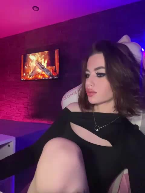 HotGirlEva Live Sex December 1, 2025