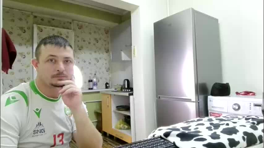 best_ass2000 Live Sex December 15, 2025