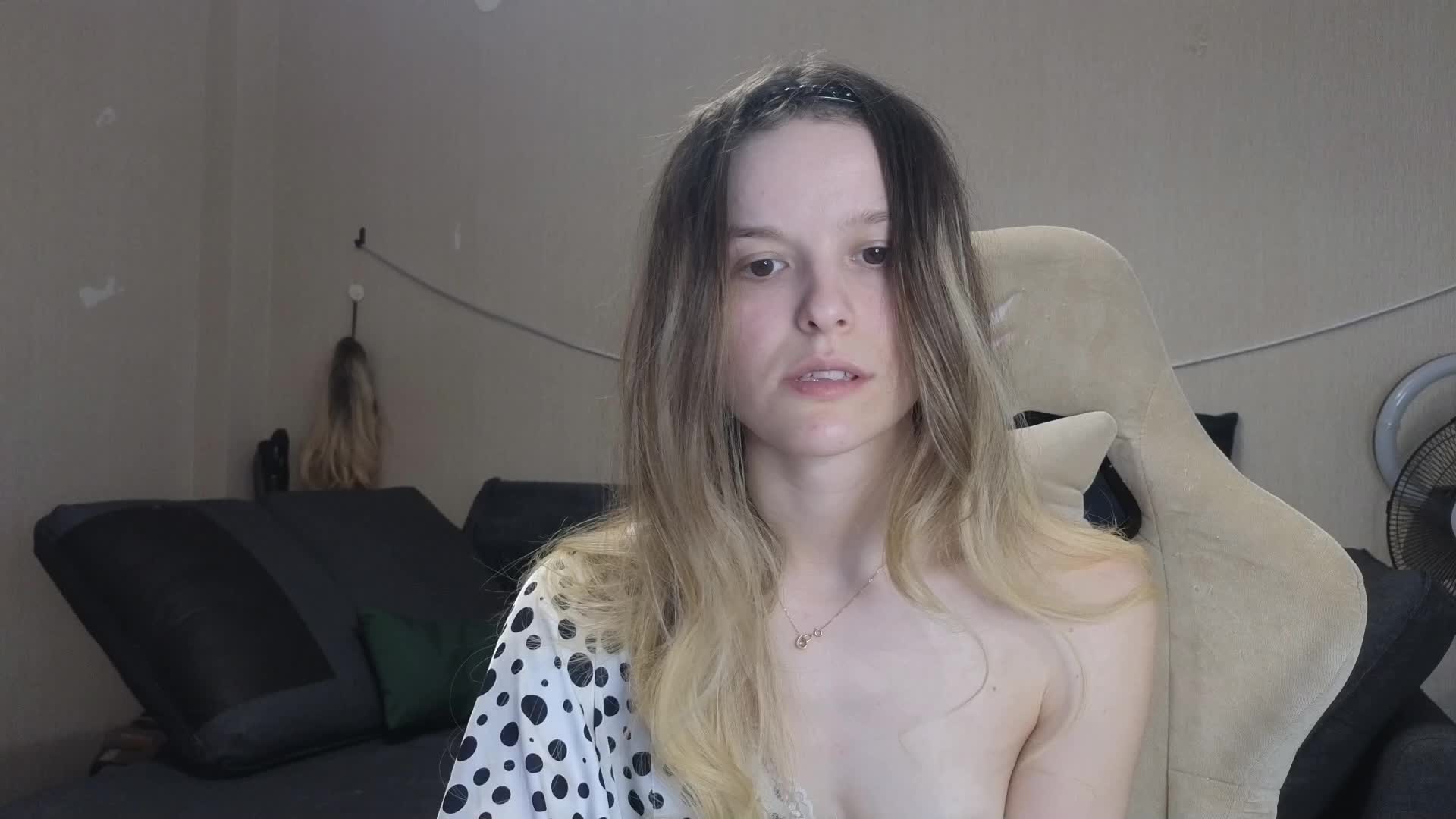 mali- Live Sex December 13, 2025