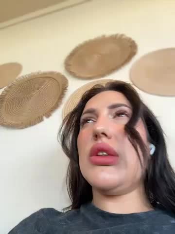 AleksandraRich Live Sex December 14, 2025