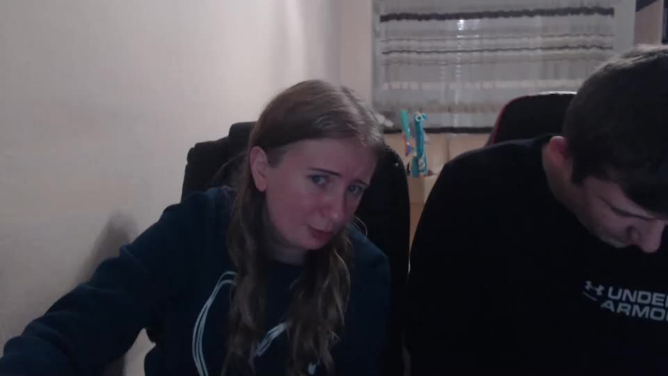 jenisandpeter Live Sex December 13, 2025