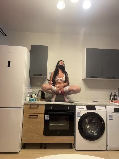 Milana555550 Live Sex December 13, 2025