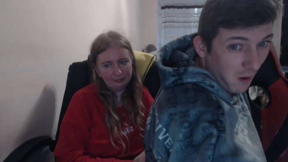 jenisandpeter Live Sex December 13, 2025