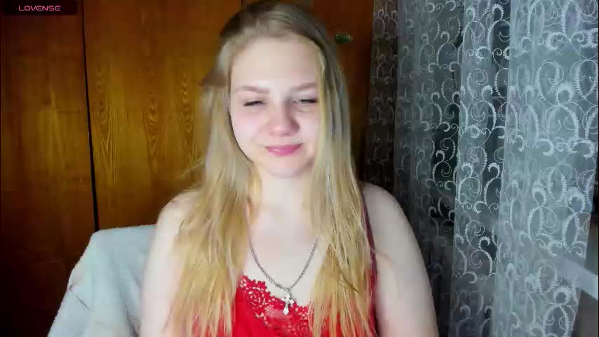 emmafrizea Live Sex December 13, 2025