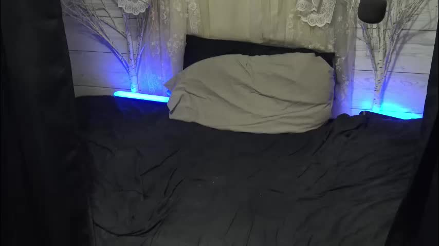 bella_serenity Live Sex December 1, 2025