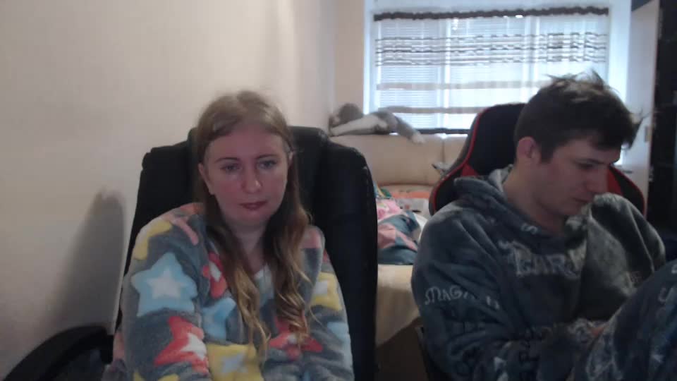 jenisandpeter Live Sex December 13, 2025