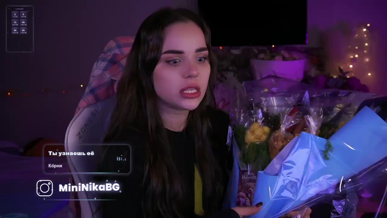 MiniNika Live Sex December 2, 2025