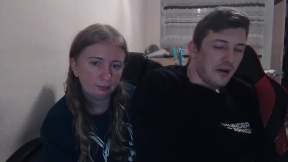 jenisandpeter Live Sex December 13, 2025
