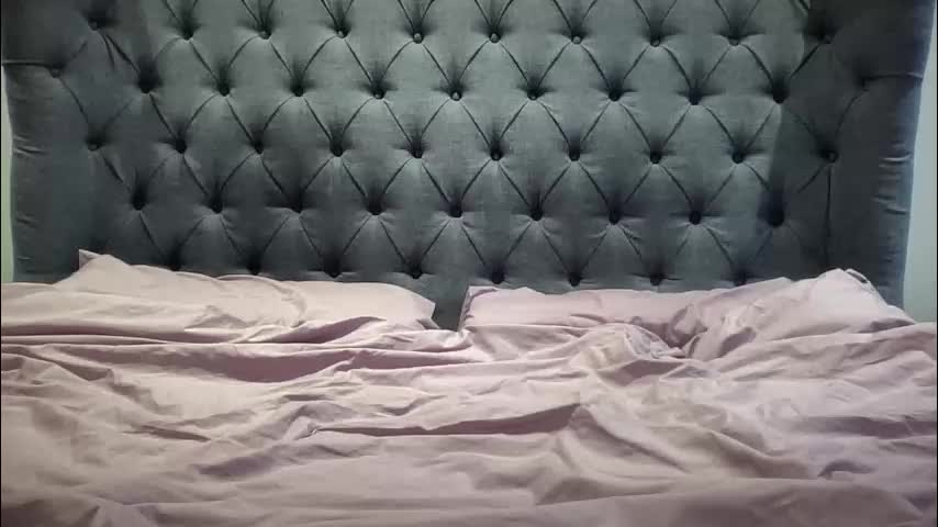 eatmypie69 Live Sex December 1, 2025