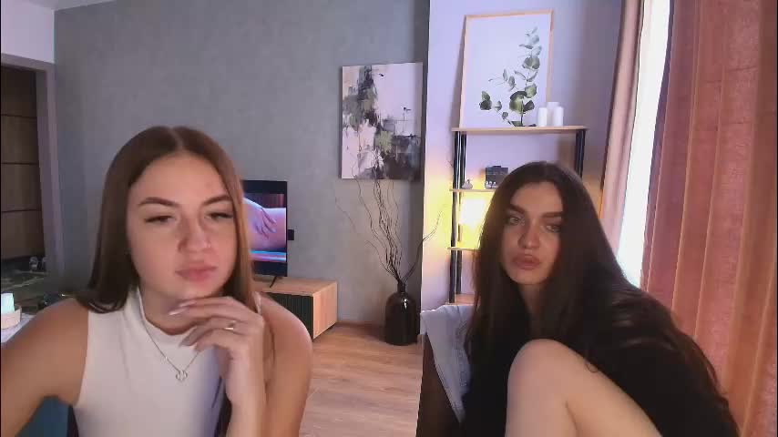 caressyourself Live Sex December 13, 2025