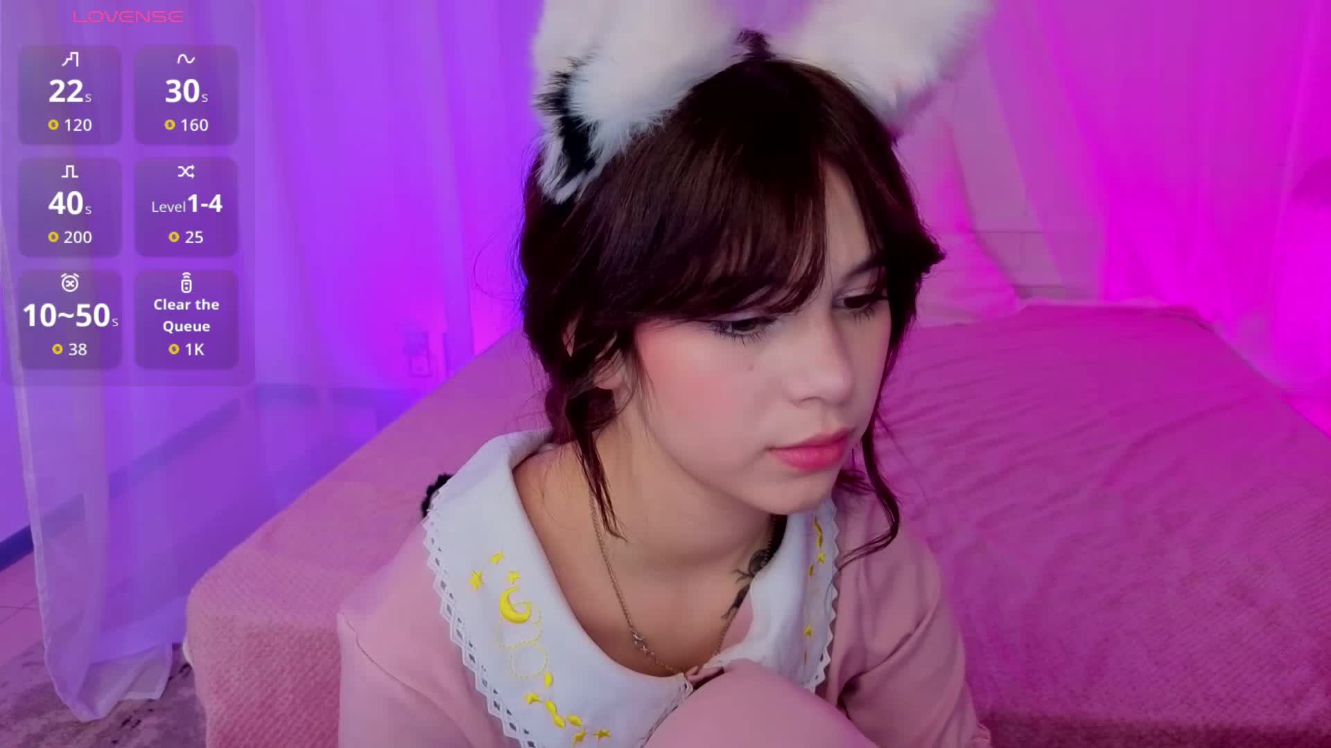 CoralineJones Live Sex December 15, 2025