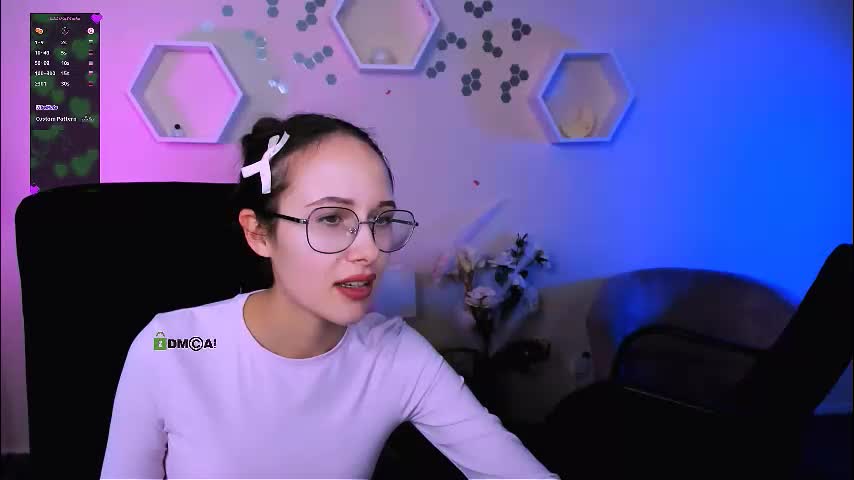 mona_cloud Live Sex December 13, 2025