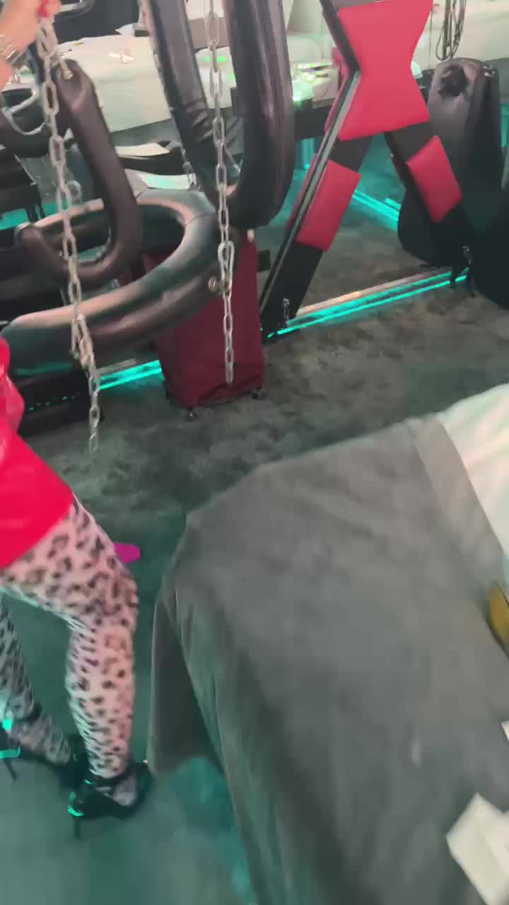 ShowTwins Live Sex December 12, 2025