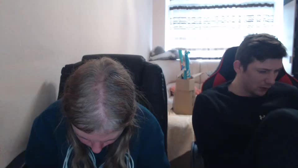 jenisandpeter Live Sex December 13, 2025