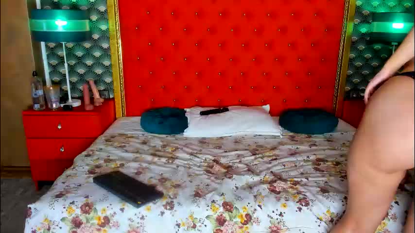 valleriejonnes Live Sex December 13, 2025