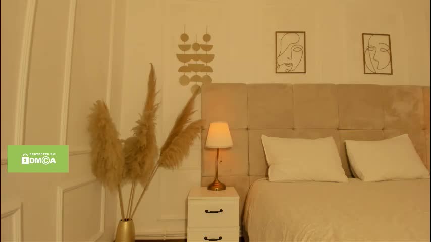 rennatha21 Live Sex December 1, 2025