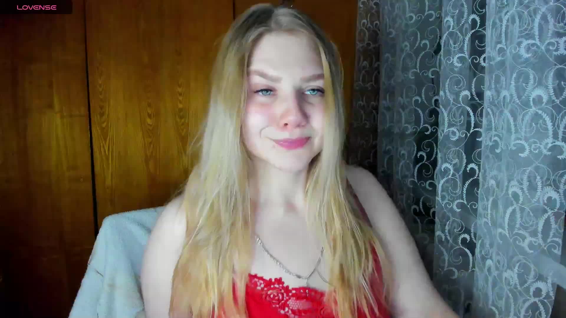 Emma-Frizea Live Sex 2025.12.02