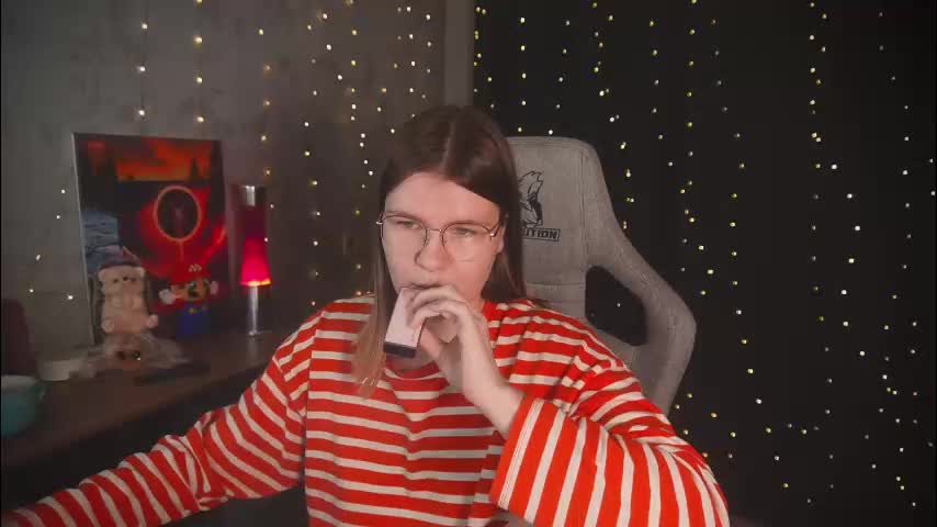 amberlyyy Live Sex December 14, 2025