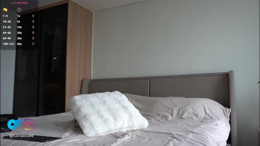 iamcora Live Sex December 14, 2025