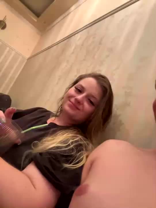 SexBinou Live Sex December 13, 2025