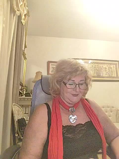 KarinkaSweet Live Sex December 13, 2025