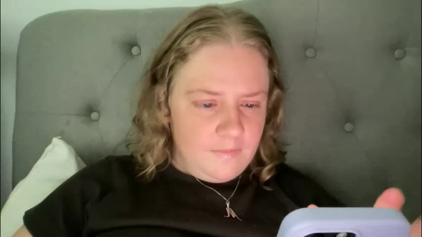 angeloflight273360 Live Sex December 14, 2025