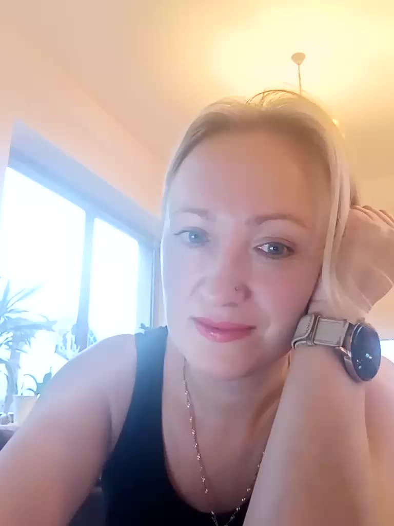 Krasotkas_duo Live Sex December 2, 2025