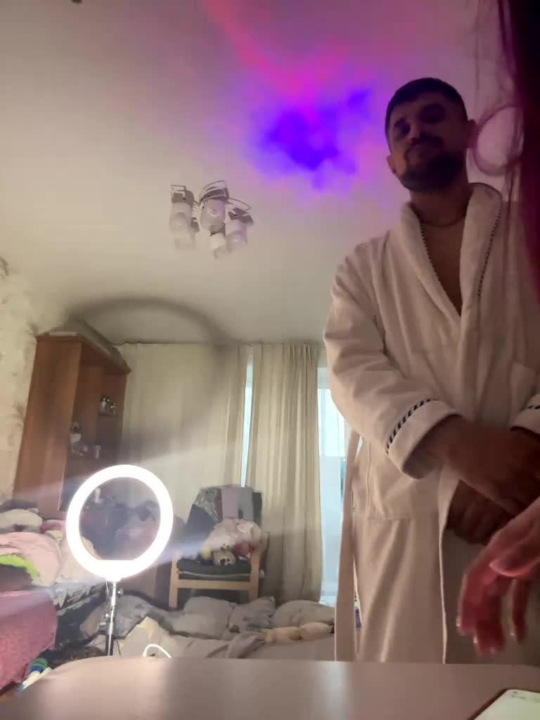 VIP17CoupleDream Live Sex December 13, 2025