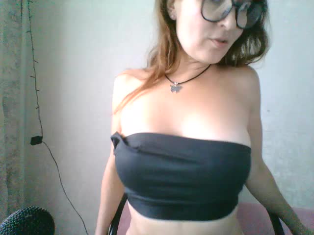 Yuliya333 Live Sex 2025.12.01