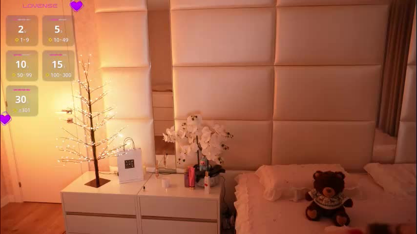 lilly_colins Live Sex December 2, 2025