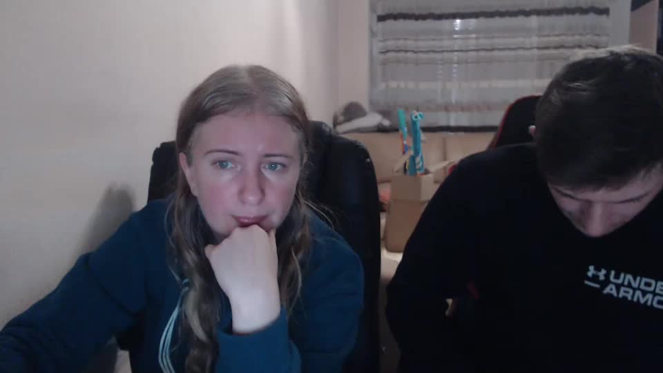 jenisandpeter Live Sex December 13, 2025