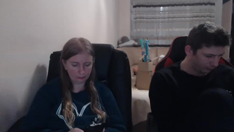 jenisandpeter Live Sex December 13, 2025