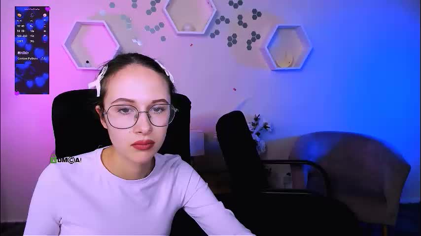 mona_cloud Live Sex December 13, 2025