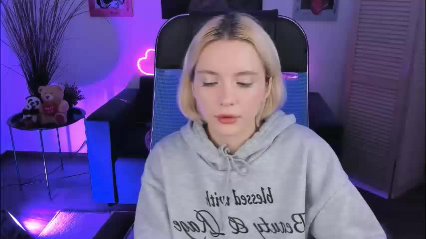 aurorawrenfield Live Sex December 13, 2025