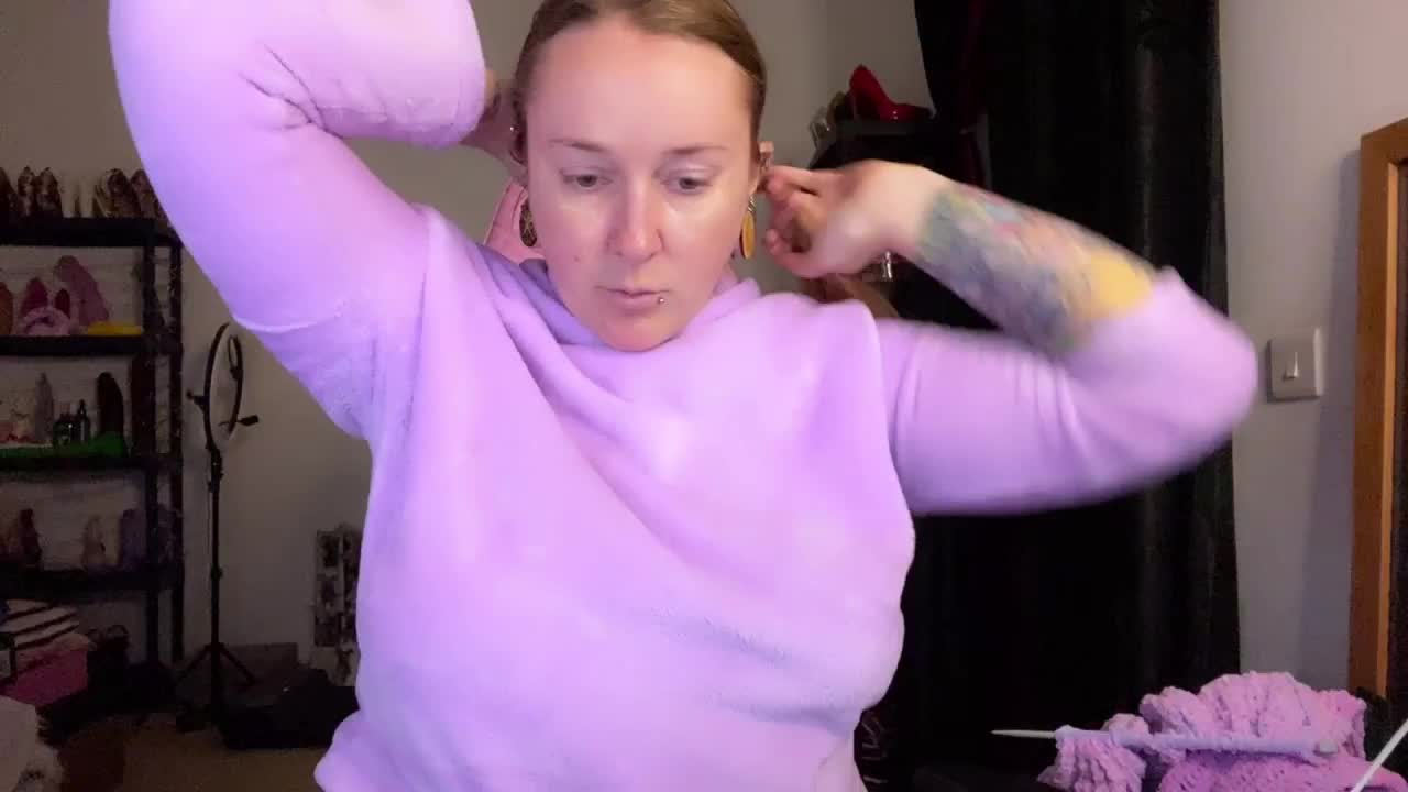 NylonQueen Live Sex December 3, 2025