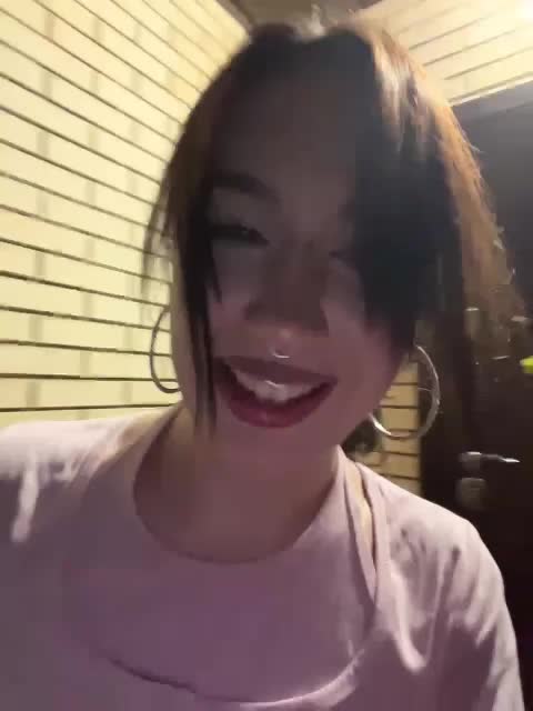 CurvyWoman- Live Sex December 2, 2025