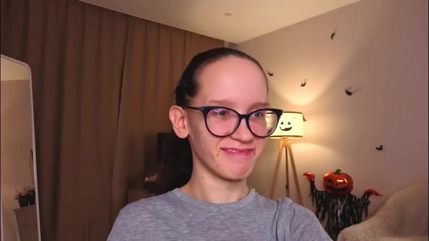 lynettebails Live Sex December 3, 2025