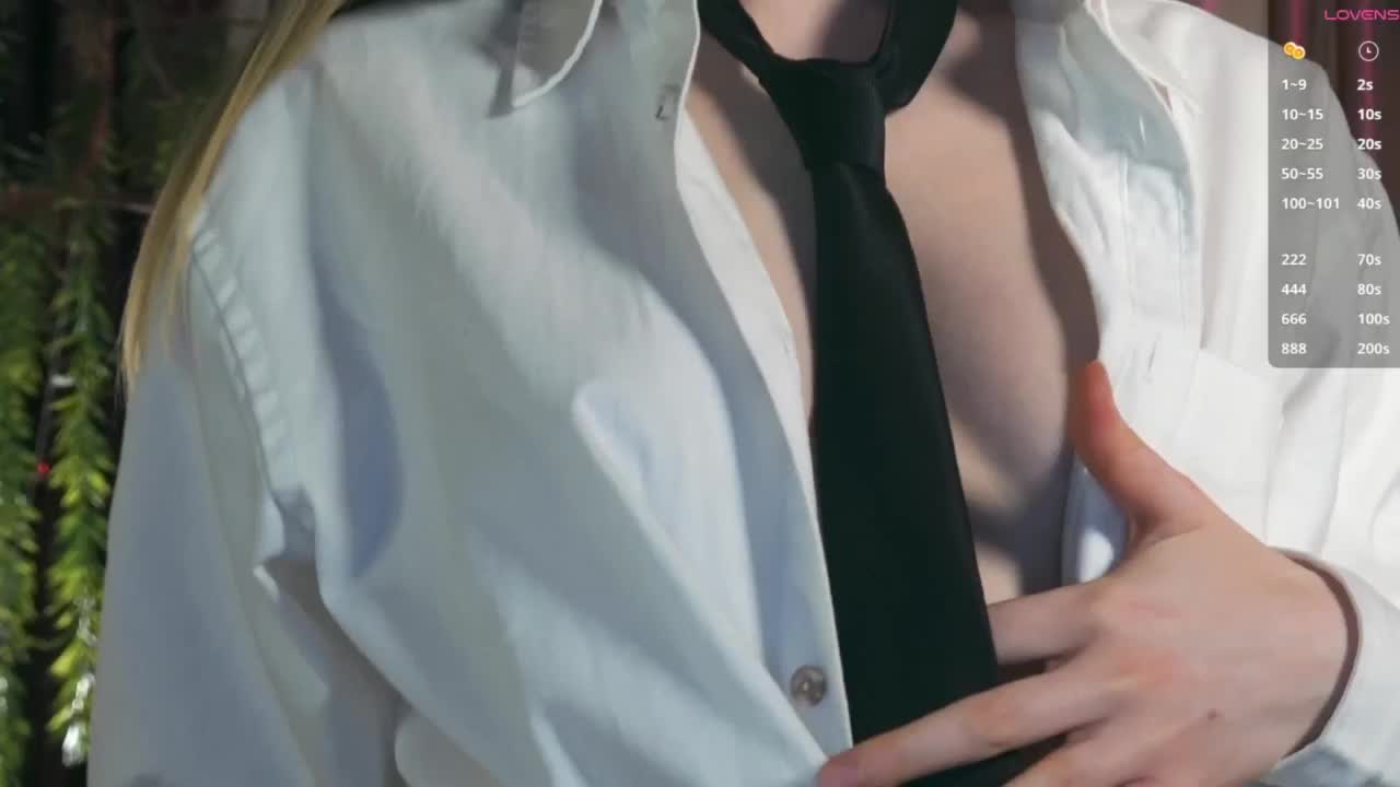 MiaVebes Live Sex December 13, 2025