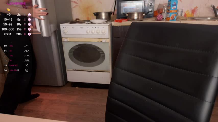 emily_is_here_ Live Sex December 1, 2025