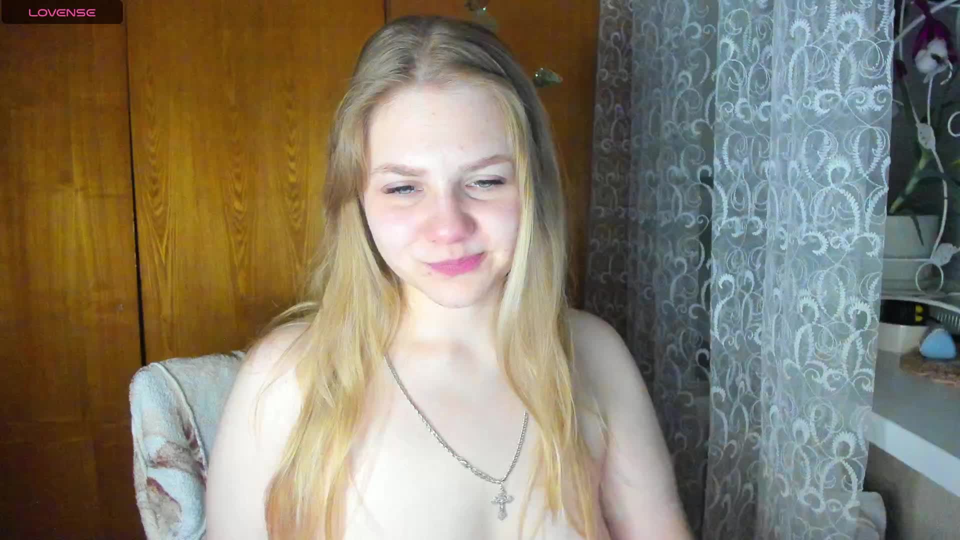 Emma-Frizea Live Sex December 3, 2025