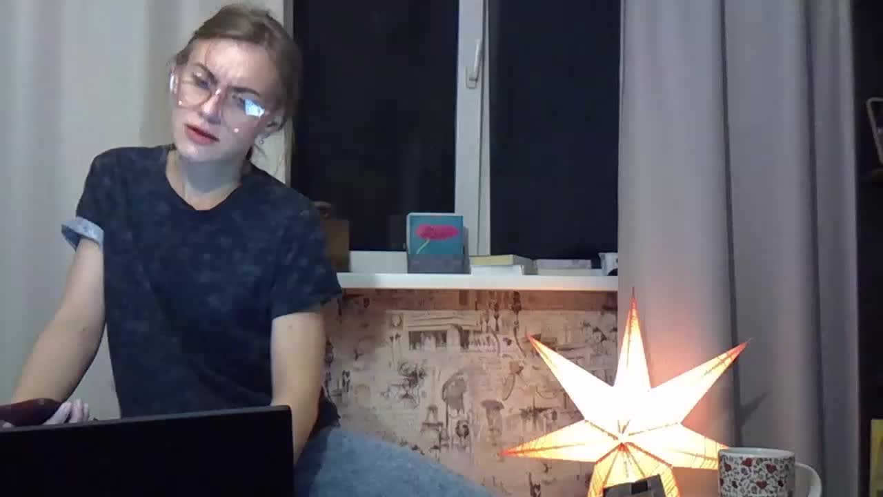 MarinaMOON Live Sex December 3, 2025