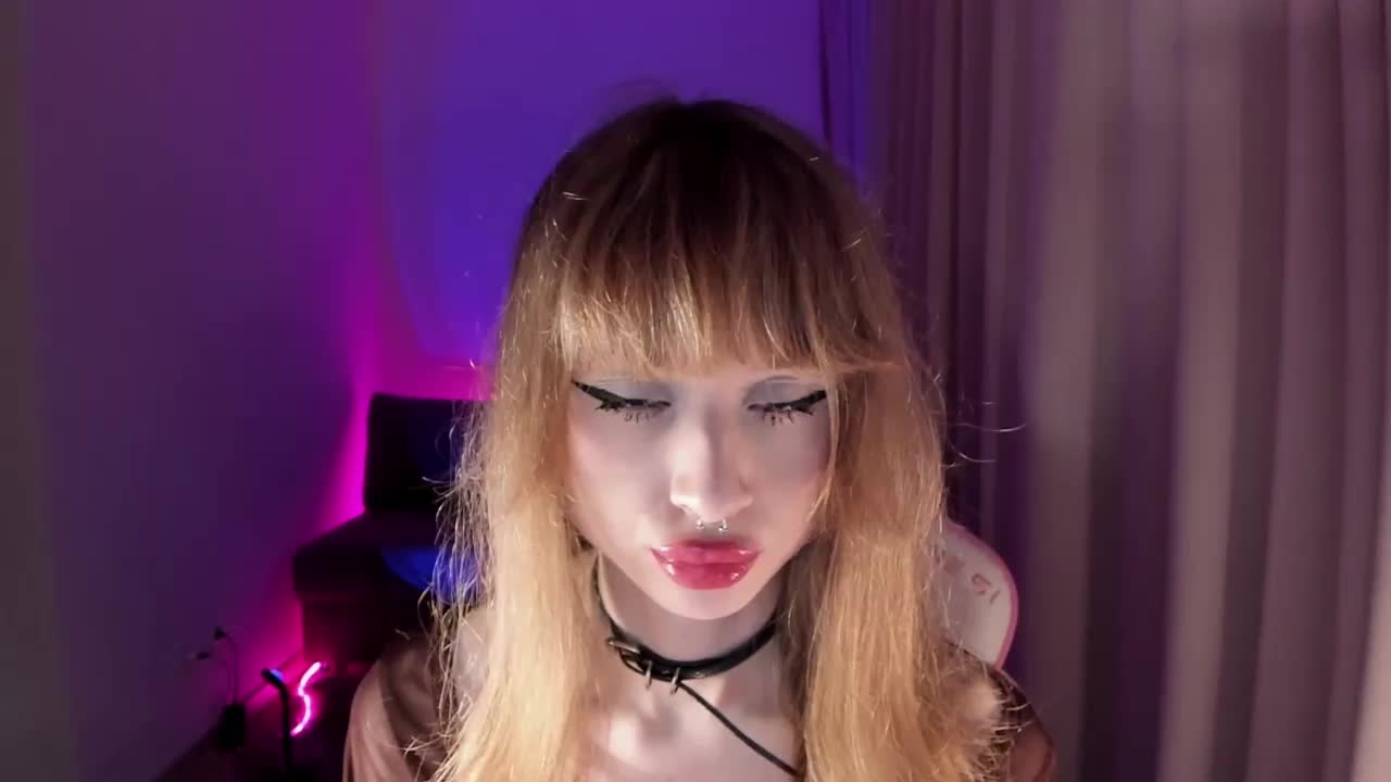 mnepohuyy Live Sex December 13, 2025