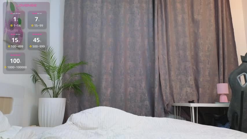 Milana15 Live Sex December 12, 2025