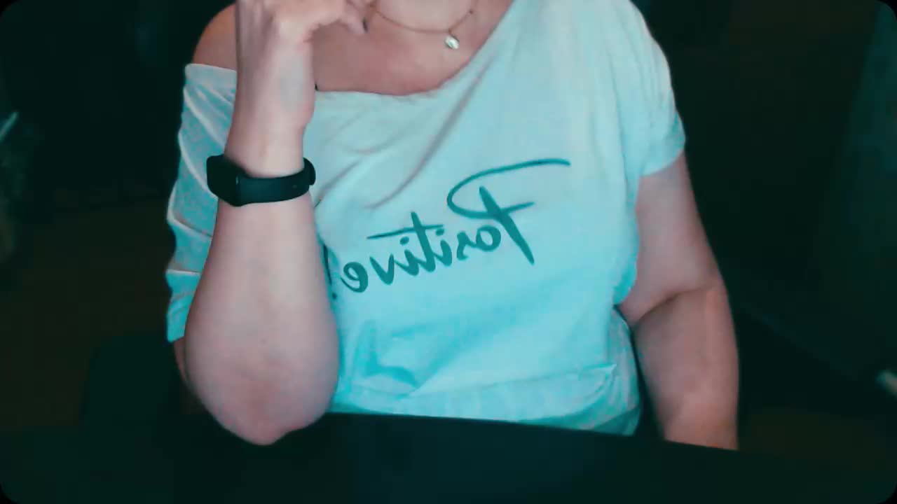 Alisa1917 Live Sex December 14, 2025