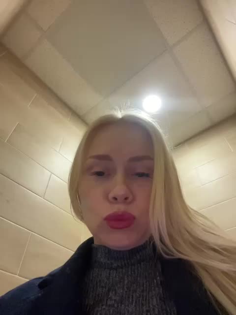 MirandaNow Live Sex December 14, 2025