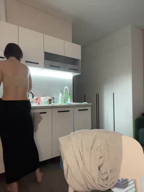 v_-_-_v Live Sex December 2, 2025